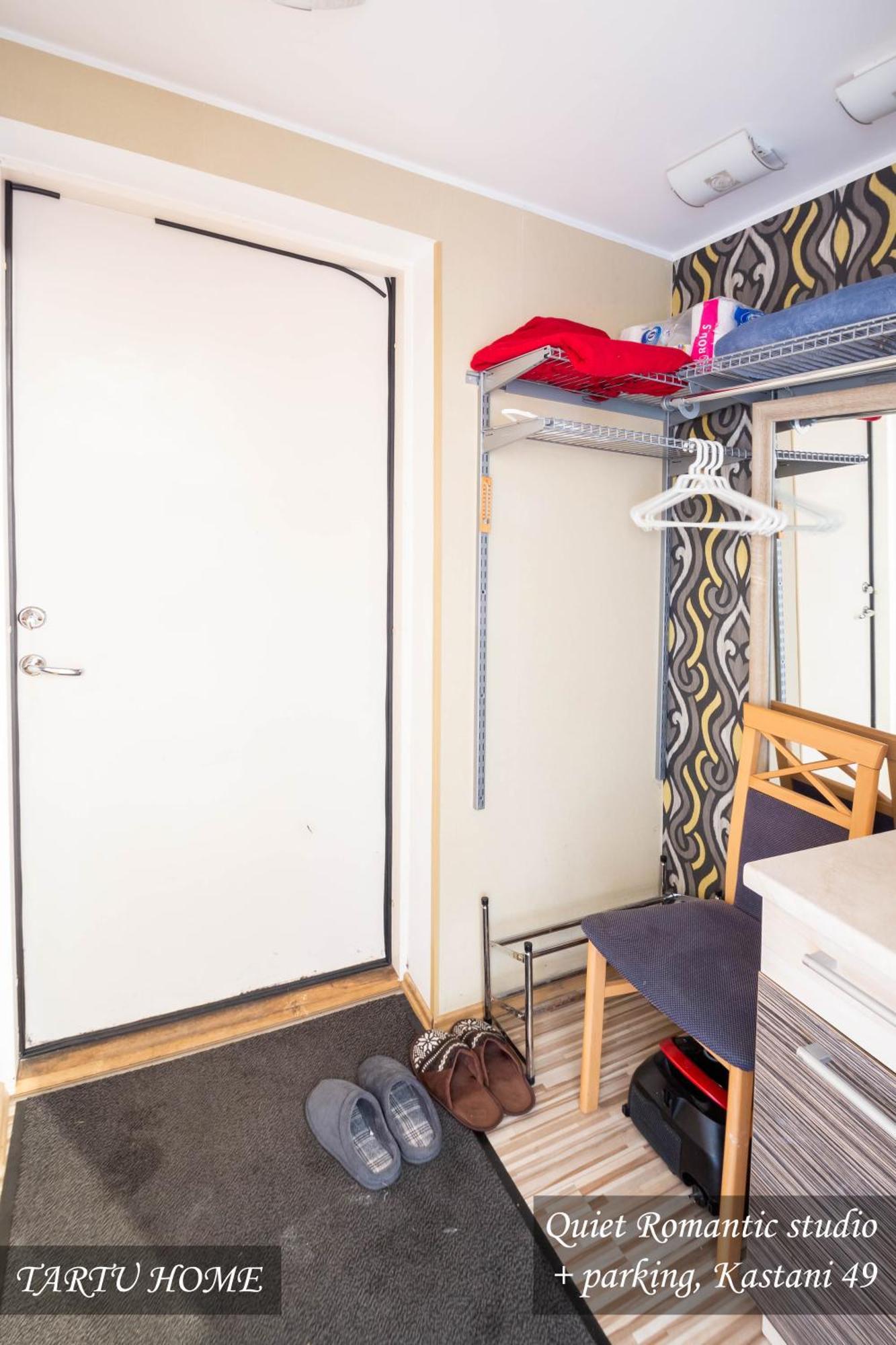 Quiet Romantic Studio Plus Parking, Tartu Home Esterno foto