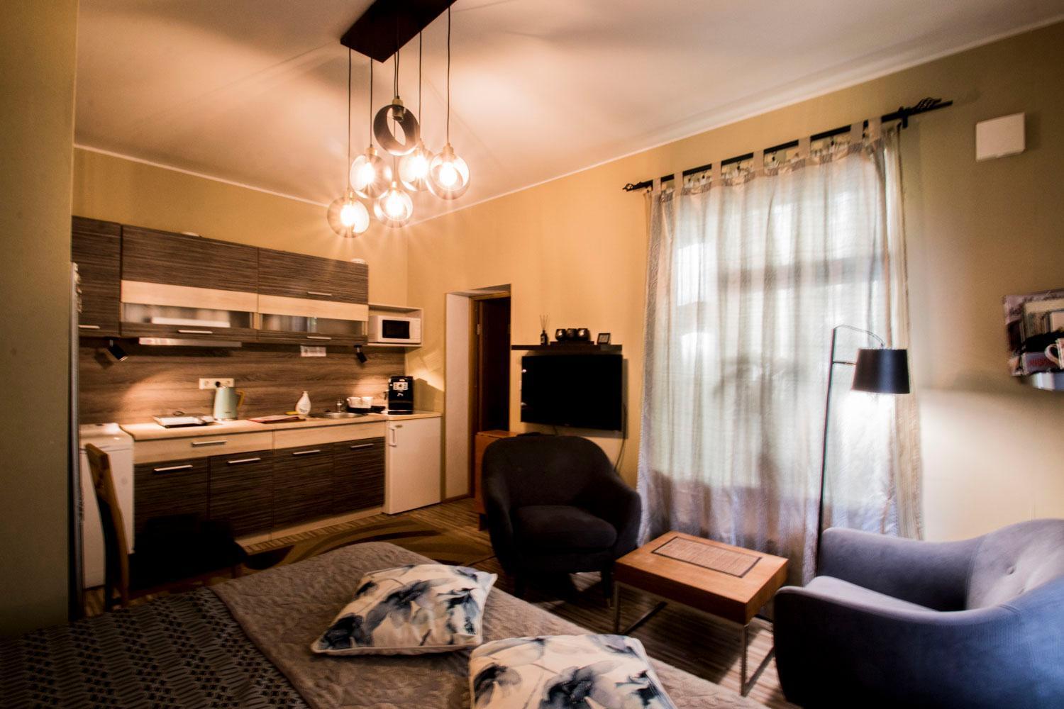 Quiet Romantic Studio Plus Parking, Tartu Home Esterno foto